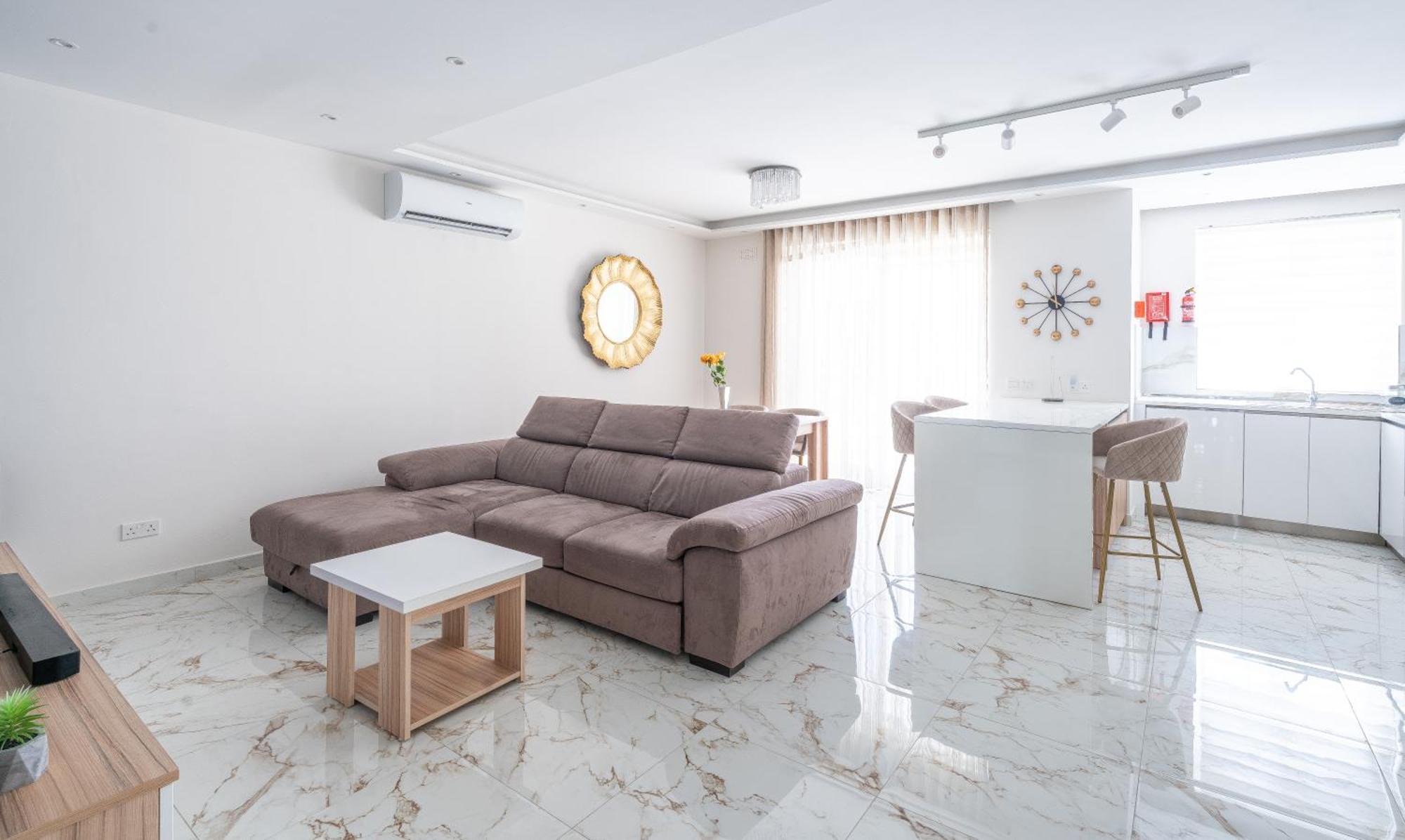 Modern & Luxurious Apartment - Prime Location San Pawl il-Baħar Eksteriør billede